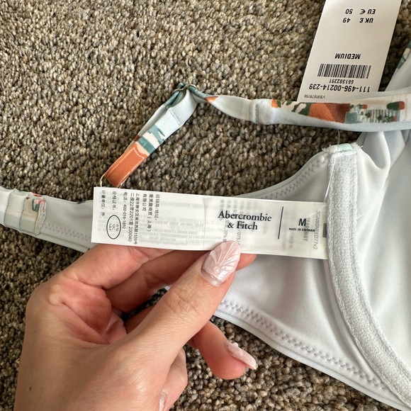 Abercrombie & Fitch Swim Top - Picture 5 of 6